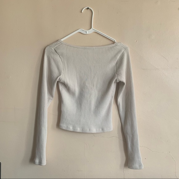 brandy melville zelly top - Picture 2 of 3